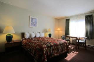 Best Western Country Inn Ishpeming ภายนอก รูปภาพ