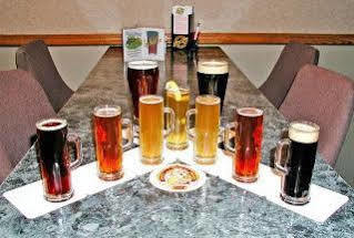 Best Western Country Inn Ishpeming ภายนอก รูปภาพ