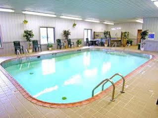 Best Western Country Inn Ishpeming ภายนอก รูปภาพ