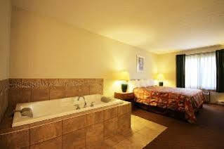 Best Western Country Inn Ishpeming ภายนอก รูปภาพ